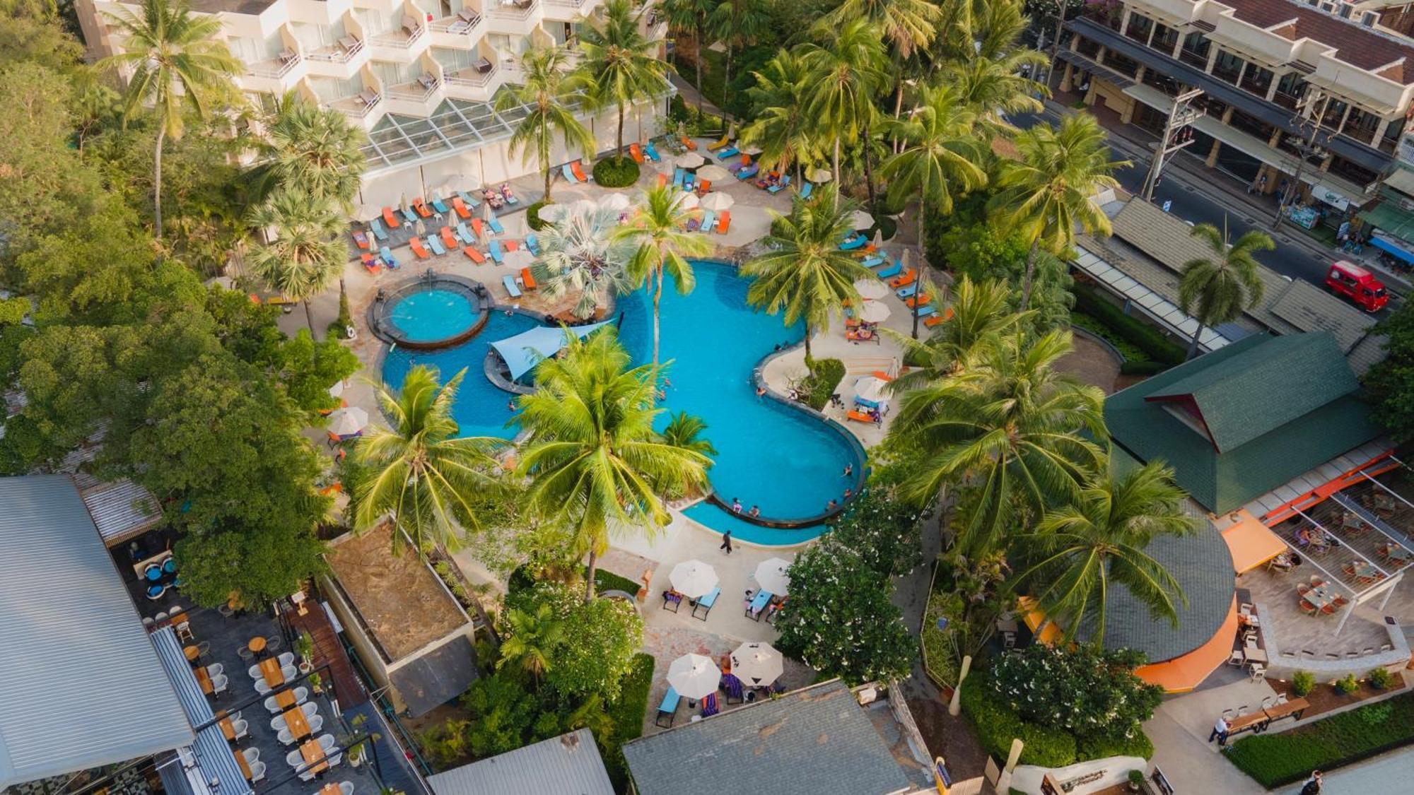 Holiday Inn Resort Phuket, An Ihg Hotel Patong Extérieur photo